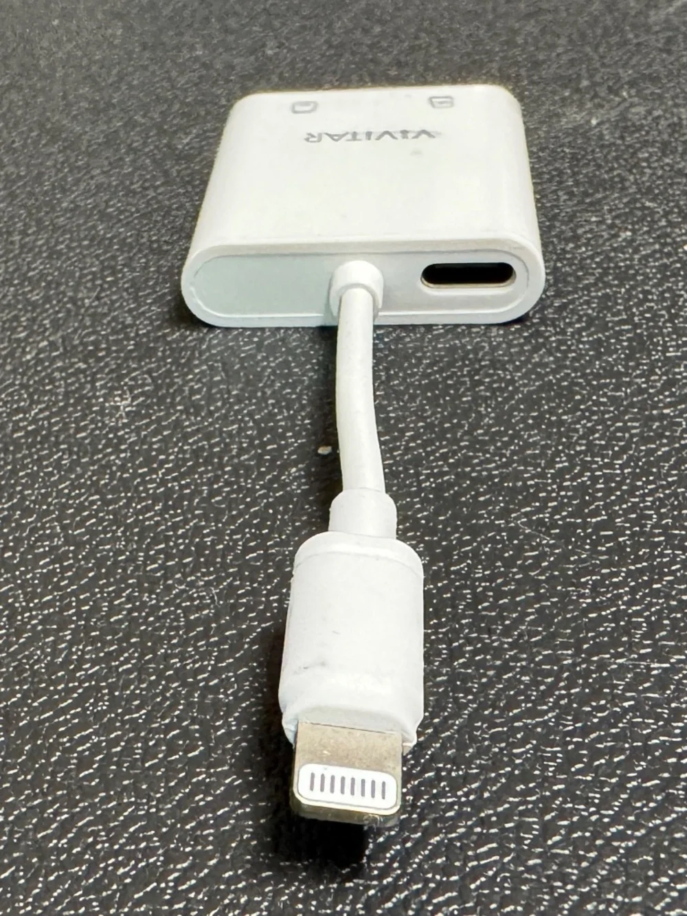 Vivitar iPhone SD Card Reader Lightning Adapter MOV4016